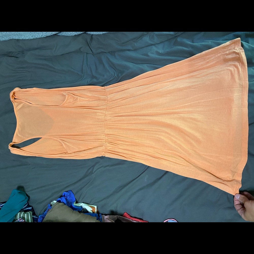 Dress - Picture 3 of 5